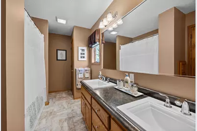 900 Laurel Avenue, Saint Paul Park, MN 55071 - Photo 40