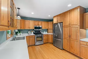 100 Puma Ln, Mahtomedi, MN 55115 - Photo 6