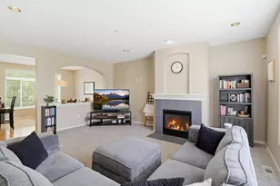 8852 Brunell Way, Inver Grove Heights, MN 55076 - Photo 4