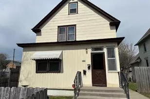 313 Topping St, Saint Paul, MN 55117 - Photo 2
