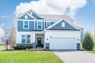 9055 Lakeside Dr, Victoria, MN 55386 - Photo 2