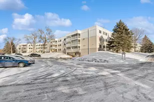 130 Demont Ave E, Little Canada, MN 55117 - Photo 2