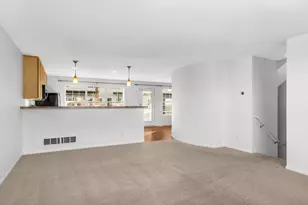 1669 Arona St, Falcon Heights, MN 55108 - Photo 8