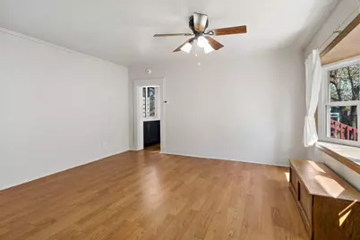 47 Lawson Avenue W, Saint Paul, MN 55117 - Photo 8