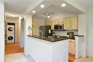 1815 Terraceview Ln N, Plymouth, MN 55447 - Photo 10