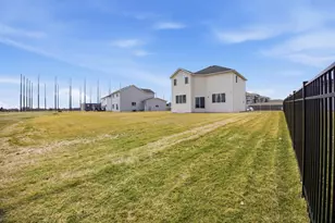 4756 34th St S, Fargo, ND 58104 - Photo 38
