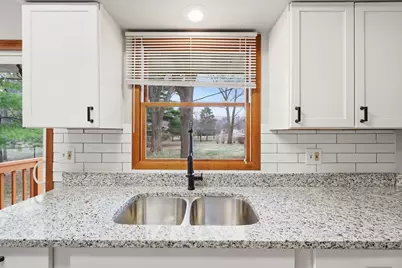 7767 Eastwood Road, Mounds View, MN 55112 - Photo 10