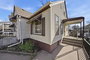 2022 Sheridan Ave N, Minneapolis, MN 55411 - Photo 4