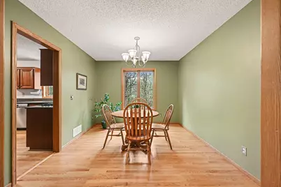 675 Bridle Ridge Circle, Eagan, MN 55123 - Photo 4