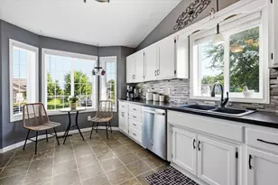 226 Quail Dr, Montrose, MN 55363 - Photo 14