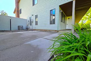 4710 Lenore Ln, Eagan, MN 55122 - Photo 2