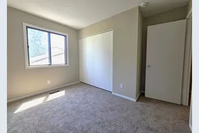 4710 Lenore Lane, Eagan, MN 55122 - Photo 14