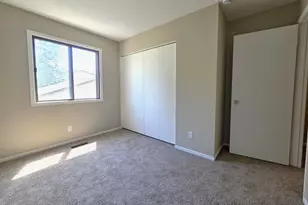 4710 Lenore Ln, Eagan, MN 55122 - Photo 14