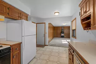 5251 Quebec Ave N, New Hope, MN 55428 - Photo 10