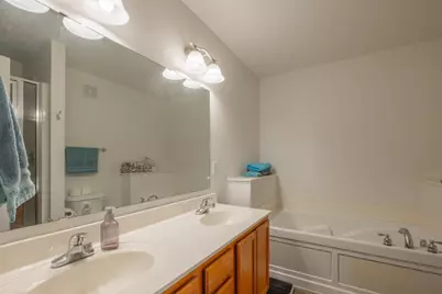 567 Vermillion Place, Dundas, MN 55019 - Photo 14