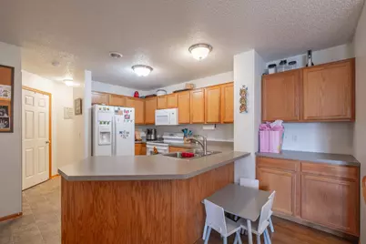 567 Vermillion Place, Dundas, MN 55019 - Photo 2