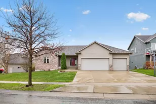 6389 Summit Pointe Rd NW, Rochester, MN 55901 - Photo 56