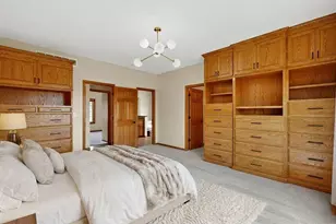 6389 Summit Pointe Rd NW, Rochester, MN 55901 - Photo 10
