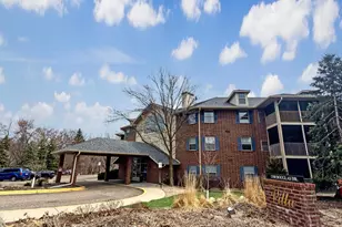 1350 Douglas Dr N, Golden Valley, MN 55422 - Photo 16