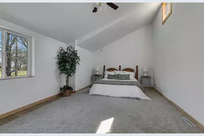 664 Roosevelt Road, Saint Cloud, MN 56301 - Photo 16