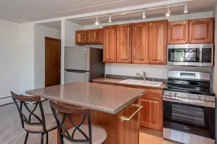 329 Geneva Ave N, Oakdale, MN 55128 - Photo 4