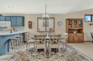 805 Westland St, New London, MN 56273 - Photo 4