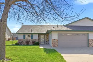 805 Westland St, New London, MN 56273 - Photo 14
