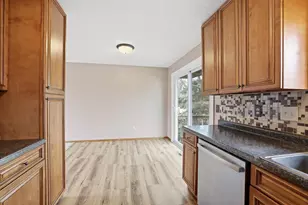 1057 Tamarack Ln, Lino Lakes, MN 55014 - Photo 10