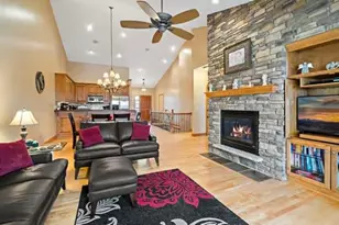 206 Stonebridge Ln, Saint Paul, MN 55118 - Photo 12