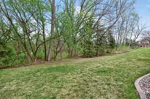 14722 Oak Run Ln, Burnsville, MN 55306 - Photo 30