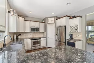 924 Ivy Hills Rd, Belle Plaine, MN 56011 - Photo 12