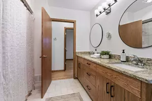 3100 Noble Ave N, Golden Valley, MN 55422 - Photo 20