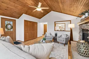 3100 Noble Ave N, Golden Valley, MN 55422 - Photo 6