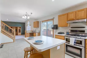 290 Pendryn Hill Overlook, Woodbury, MN 55125 - Photo 36