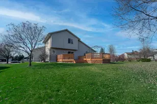 290 Pendryn Hill Overlook, Woodbury, MN 55125 - Photo 12