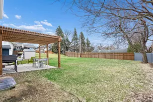 4921 Trillium Ln, Edina, MN 55435 - Photo 38