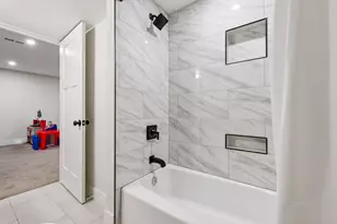 4921 Trillium Ln, Edina, MN 55435 - Photo 32