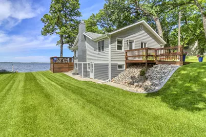 1324 E Shore Drive, Detroit Lakes, MN 56501 - Photo 38