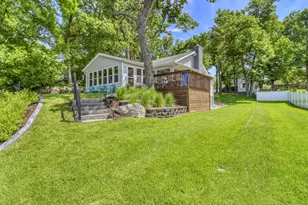 1324 E Shore Dr, Detroit Lakes, MN 56501 - Photo 1