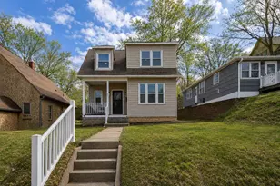 407 E Pleasant St, Mankato, MN 56001 - Photo 1