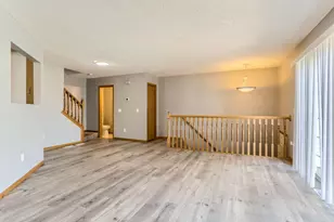 1869 E 122nd St, Burnsville, MN 55337 - Photo 2