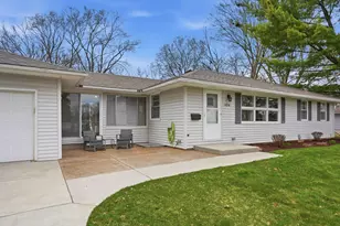 11016 Ewing Ave S, Bloomington, MN 55431 - Photo 2