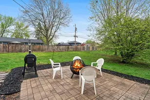 1047 Lowell Dr, Apple Valley, MN 55124 - Photo 24
