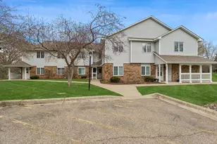 3557 Blue Jay Way, Eagan, MN 55123 - Photo 2