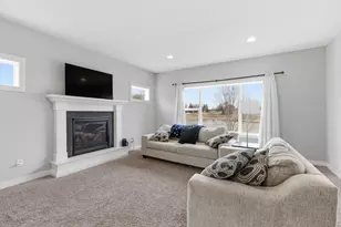 12430 Alder St NW, Coon Rapids, MN 55448 - Photo 16
