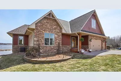 29411 Morningside Court, Lindstrom, MN 55045 - Photo 4