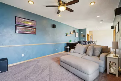 29411 Morningside Court, Lindstrom, MN 55045 - Photo 16