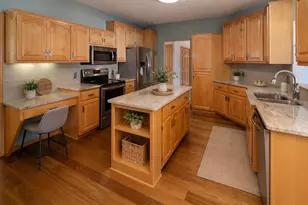 20046 Hoya Ct, Lakeville, MN 55044 - Photo 4