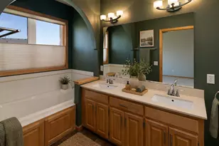 20046 Hoya Ct, Lakeville, MN 55044 - Photo 8
