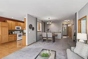 1009 Victoria Grns Blvd, Victoria, MN 55386 - Photo 10